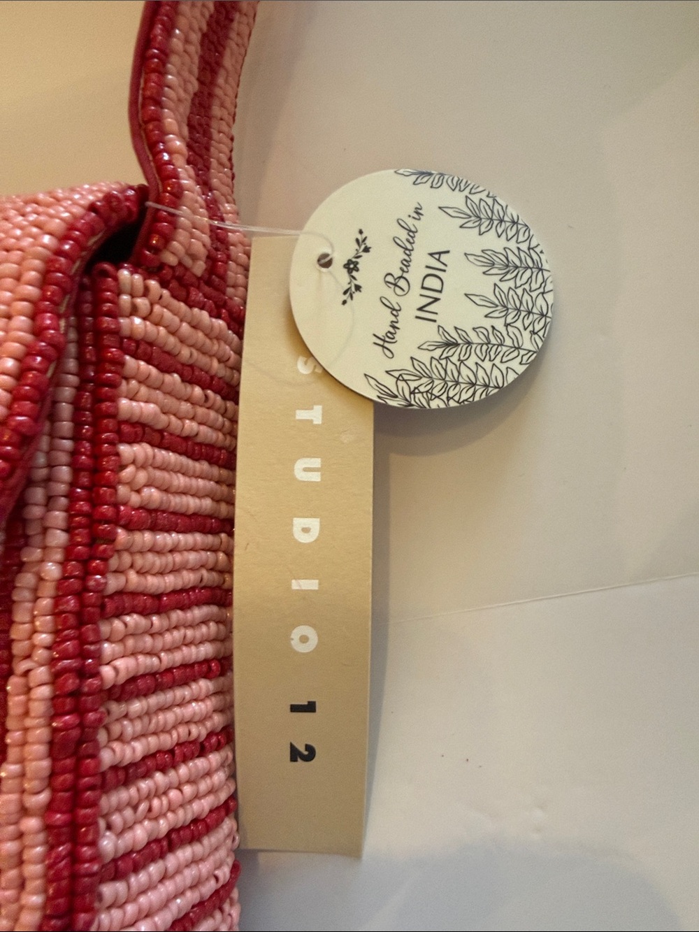 * NWT Pink & Red Hand Beaded Chili Pepper “Picante” Bag - Picture 3 of 5